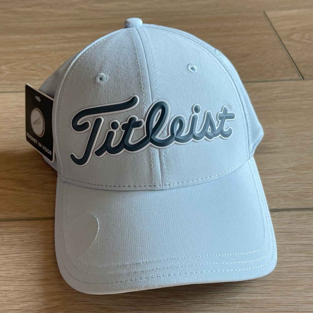 Brand New Titleist Light Blue Adjustable Golf Cap with magnet in visor